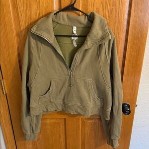 Olive Green Lululemon Scuba Half-Zip Cropped Pullover
